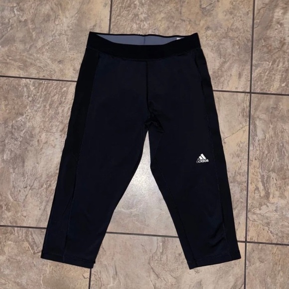 Adidas Black Techfit Compression Leggings - Picture 1 of 4